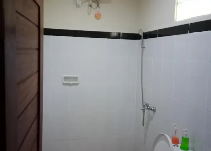 Проживание в семье Kaeles House Сидемен